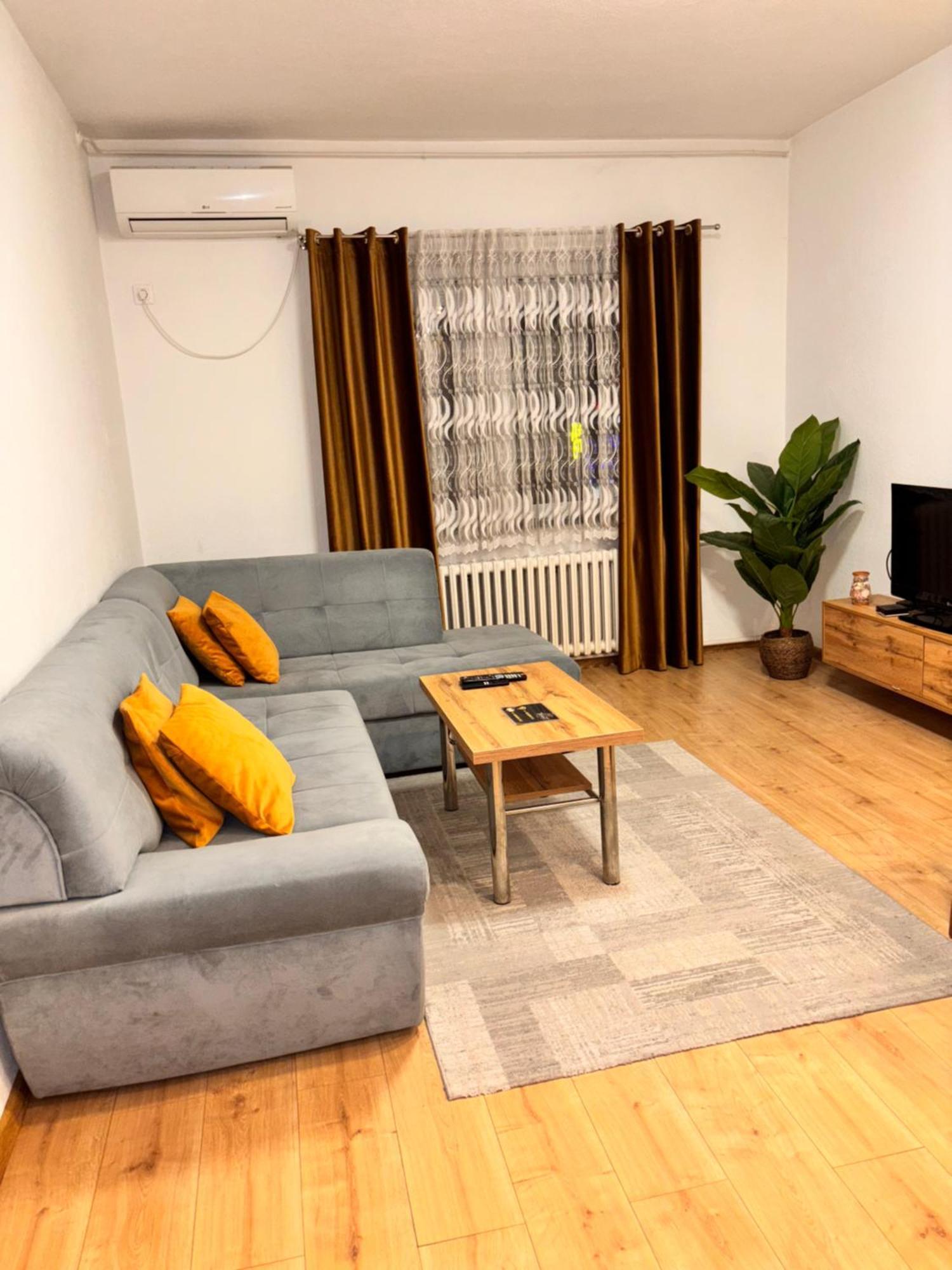 Appartement R-Residency Ll à Banja Luka Extérieur photo