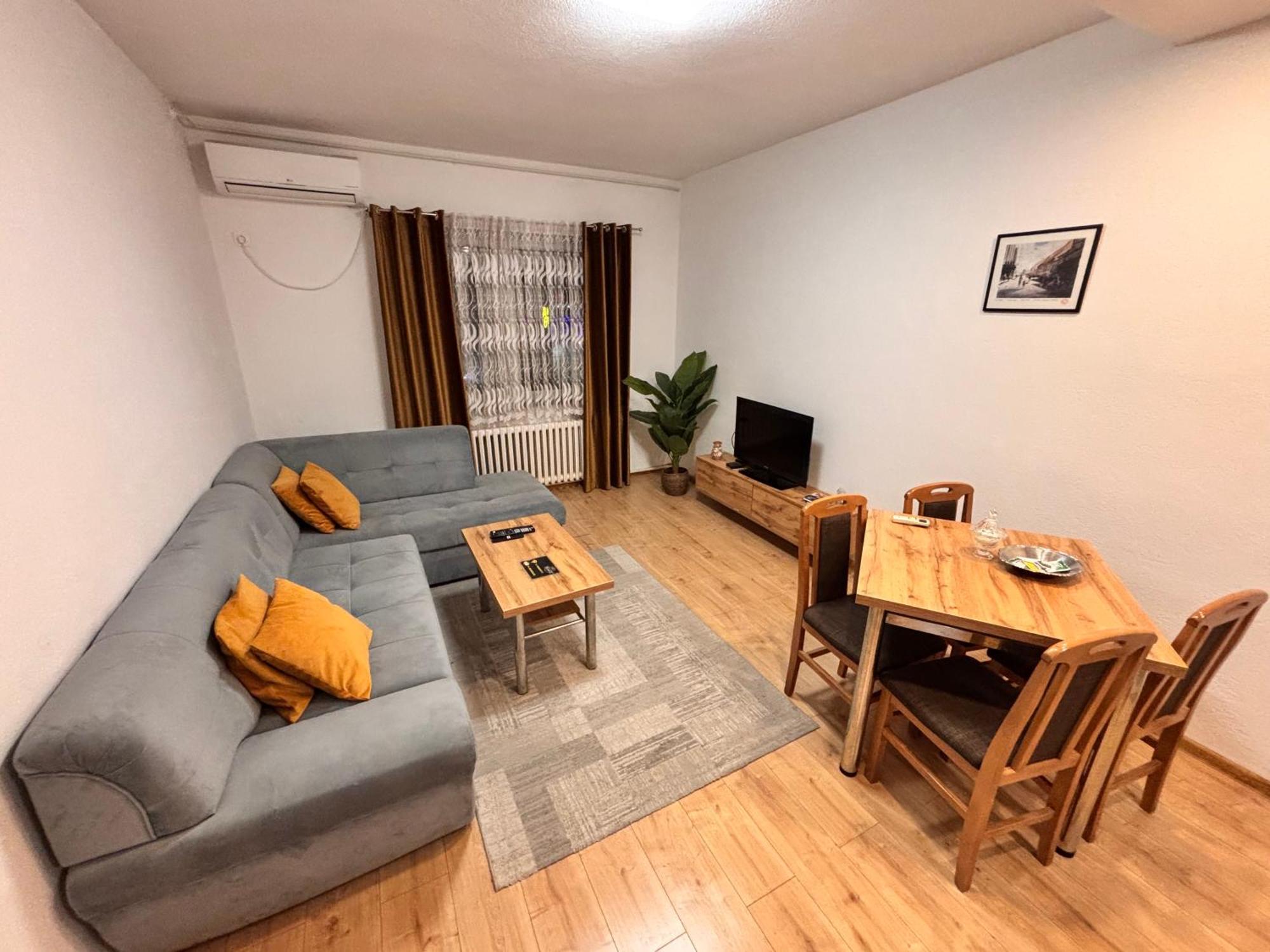Appartement R-Residency Ll à Banja Luka Extérieur photo